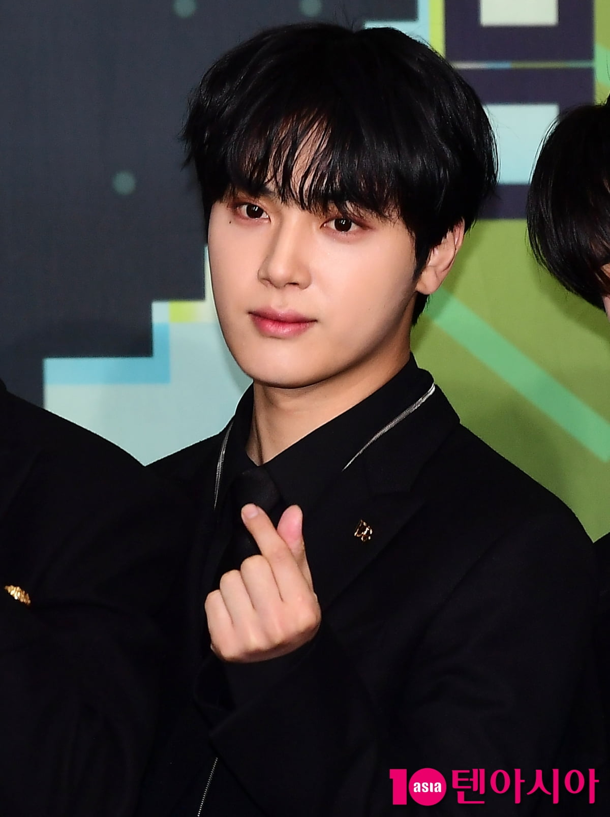 주학년 더보이즈