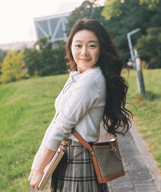 마에스트라 불륜녀 이아진 이시원