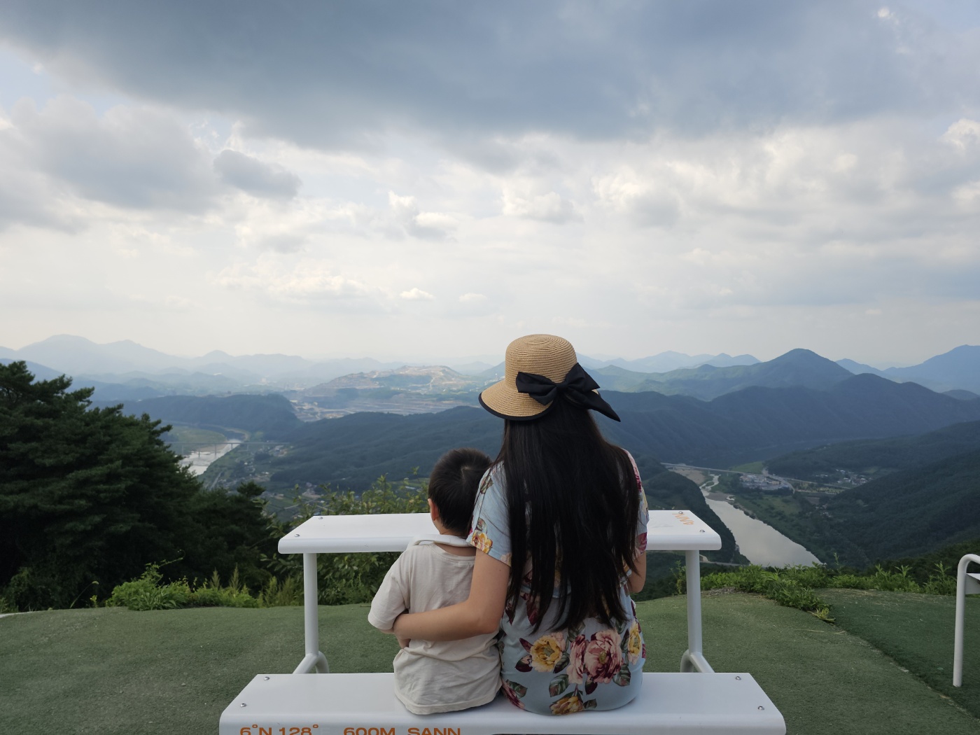 단양여행기 [3: 카페산] - Trip to Danyang [3: Cafe Sann]