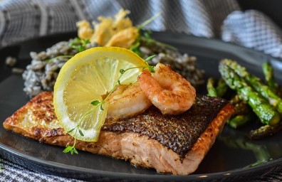 노르웨이 연어요리 사진입니다.