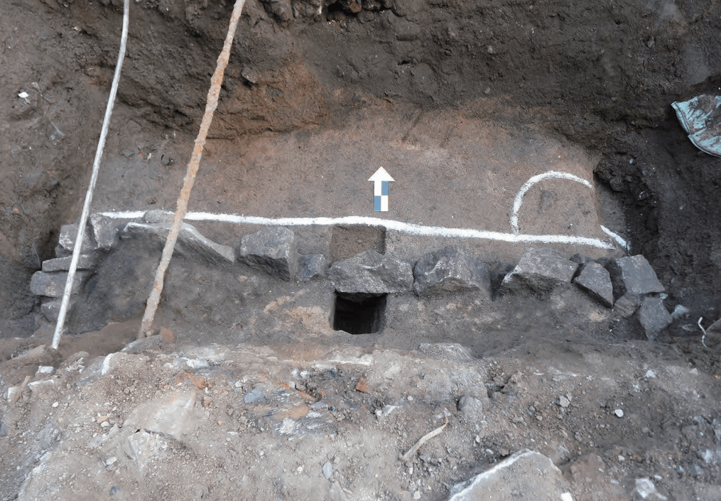 공사 중 발견된 매장유산-4