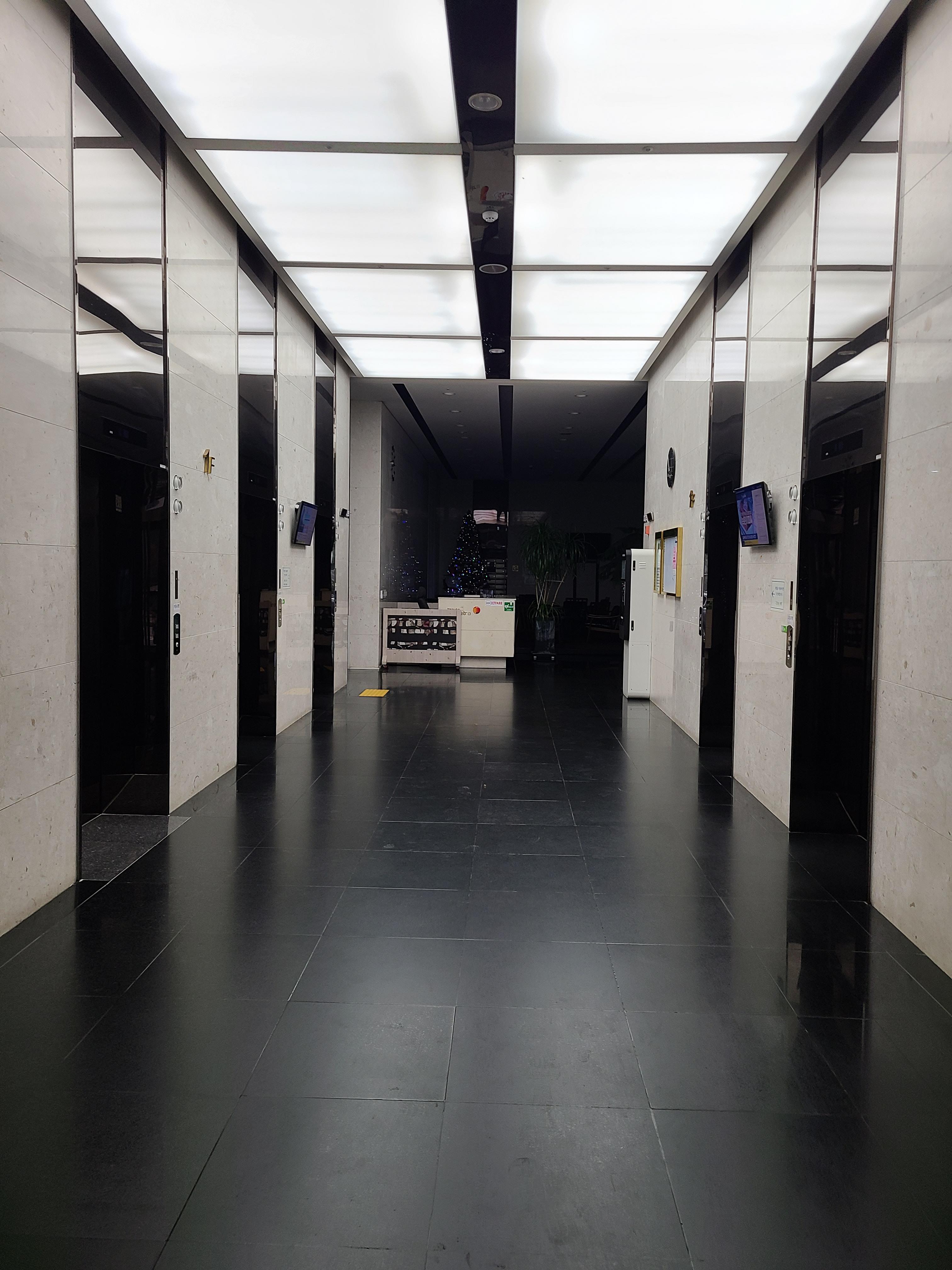 한화비즈메트로1차 1층 내부4