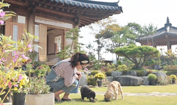  달빛한옥마을 달빛미소