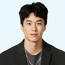 수지맞은 우리 등장인물