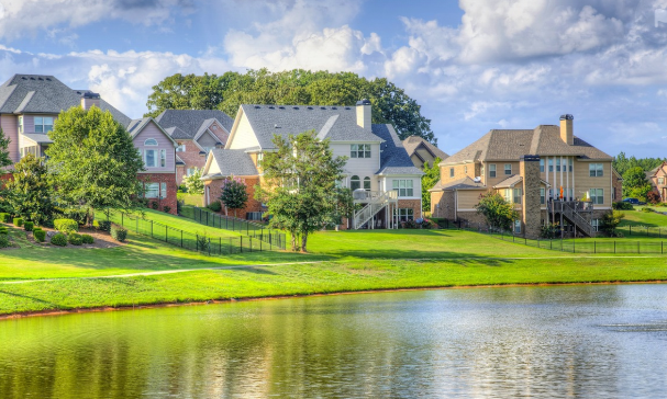 waterfront homes