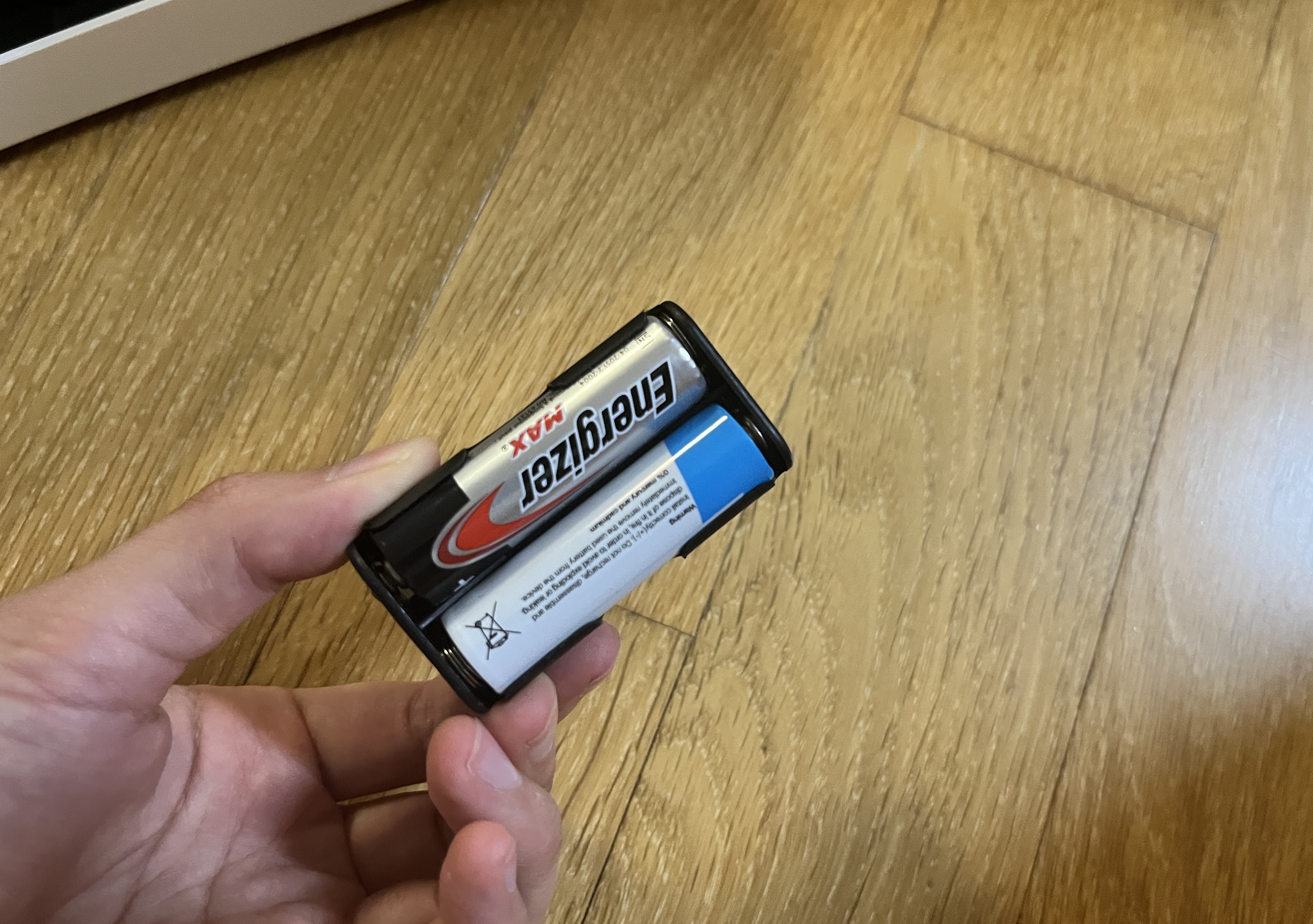 배터리 장착방법