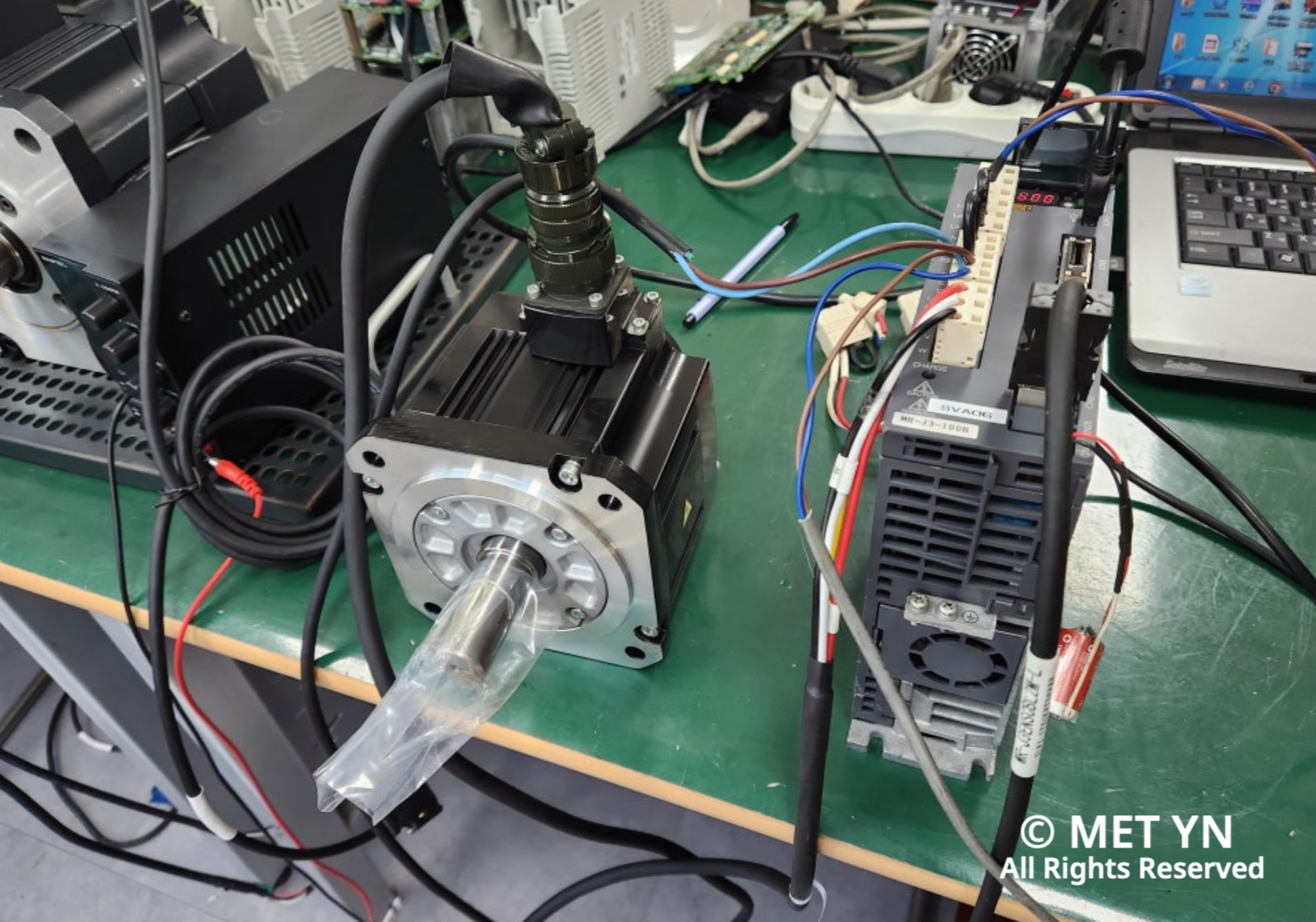 MR-J3-100B 내부 PCB 회로 수리 완료 by 메트영남