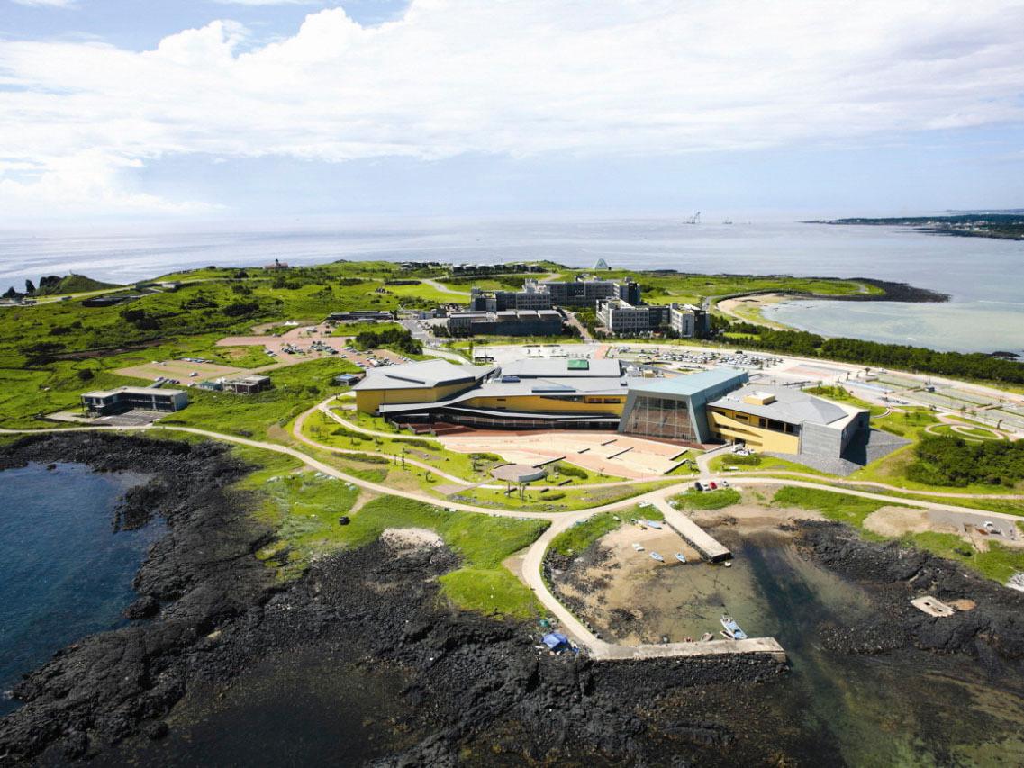 아쿠아플라넷 제주 &ndash; 아이들과 하루를 보내기 충분한 실내 명소