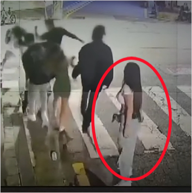 가수 제시 일행 사진 요청한 10대 폭행