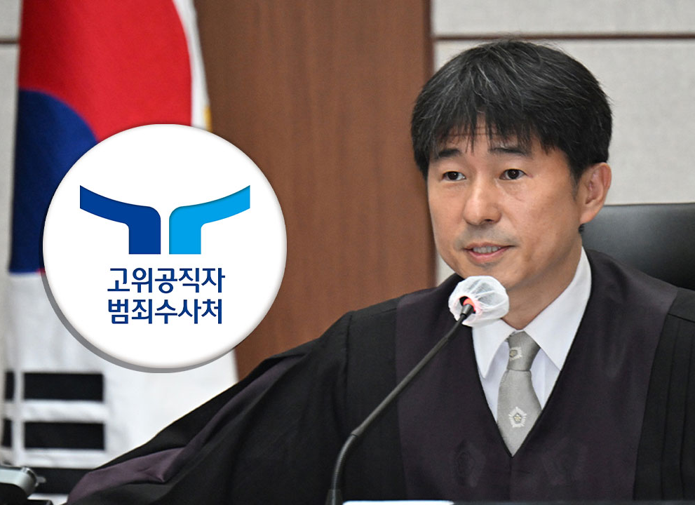 룸 접대 제보자 20여 차례 접대 주장