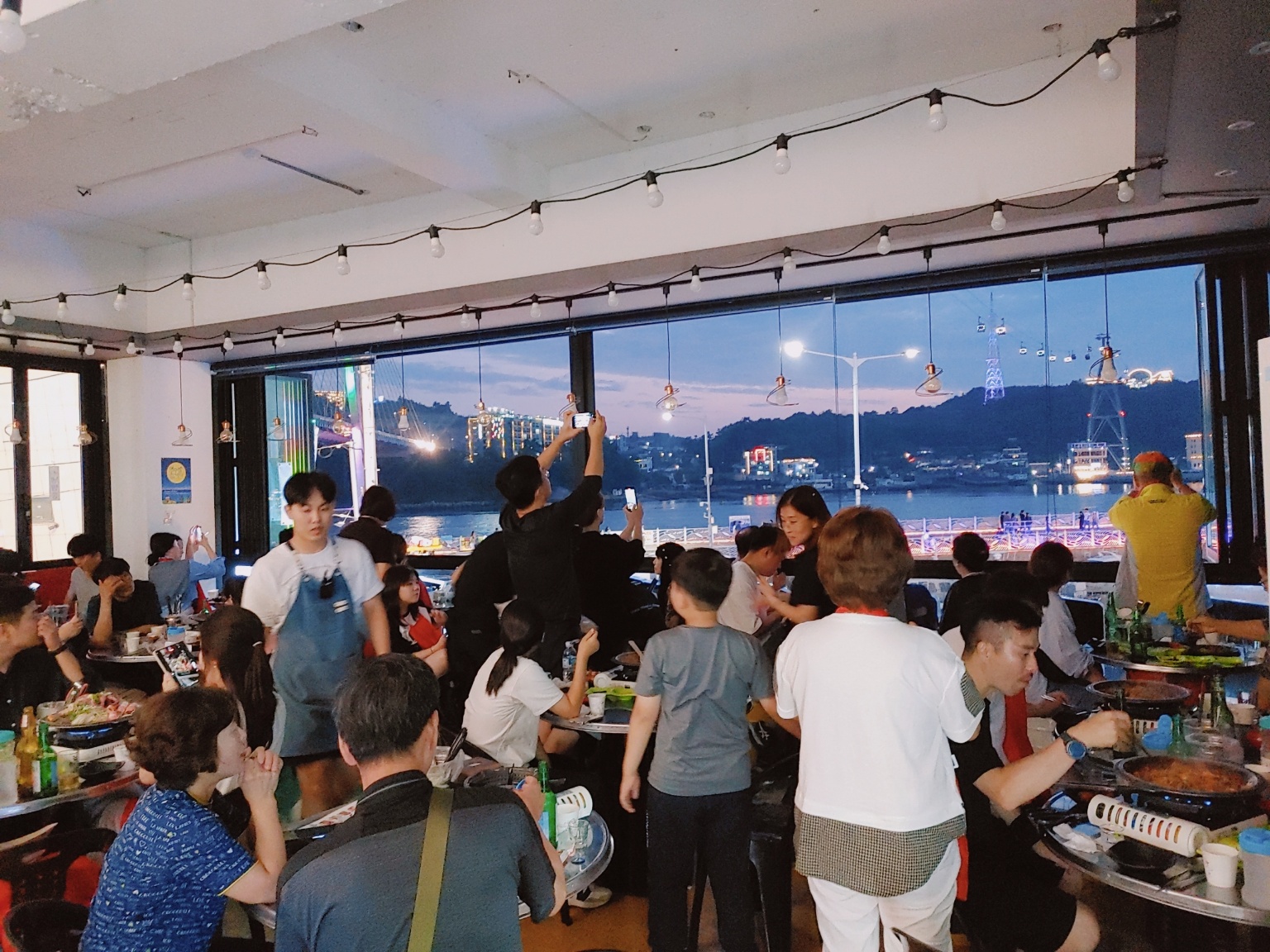 낭만포차99 야경