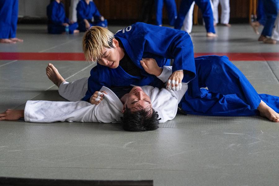 넷플릭스 영화 무도실무관 주인공