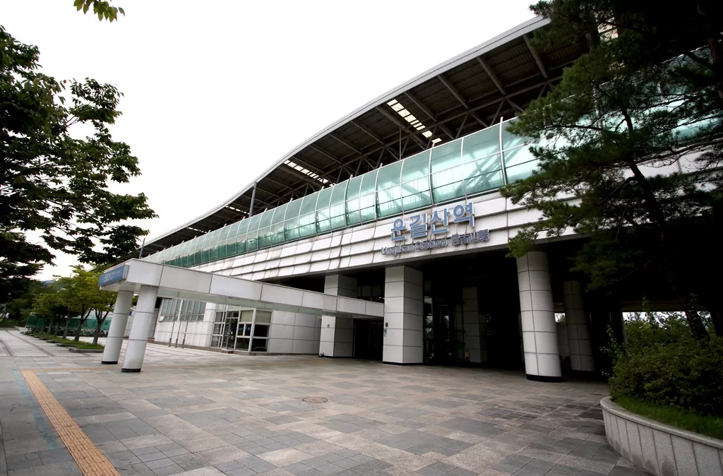 남양주 다신길 1코스 종점 운길산역 전경 사진입니다.