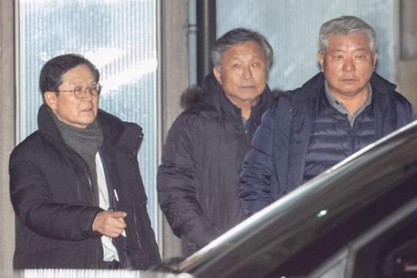 정상명 검찰총장 윤석열 변호인단 합류