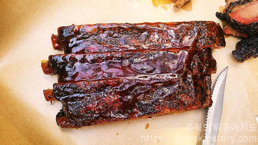 라이너스-바베큐-스페어-립