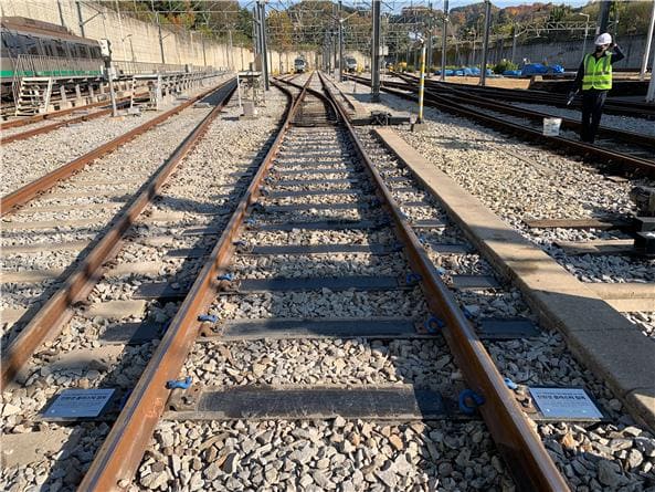 도기술연구원, 100% 재활용 친환경 플라스틱 침목 시험 설치