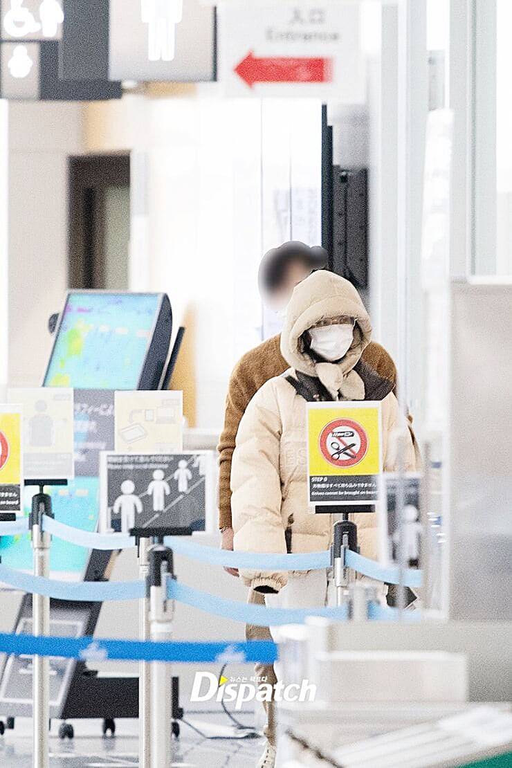 가수-아이유-배우-이종석-디스패치