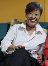 윤석화