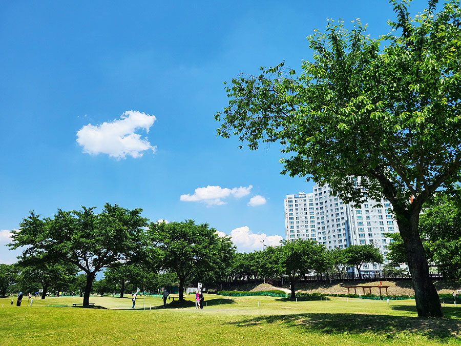 경상남도 밀양시 밀양파크골프장 소개
