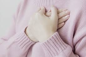 오른쪽 갈비뼈 통증의 원인