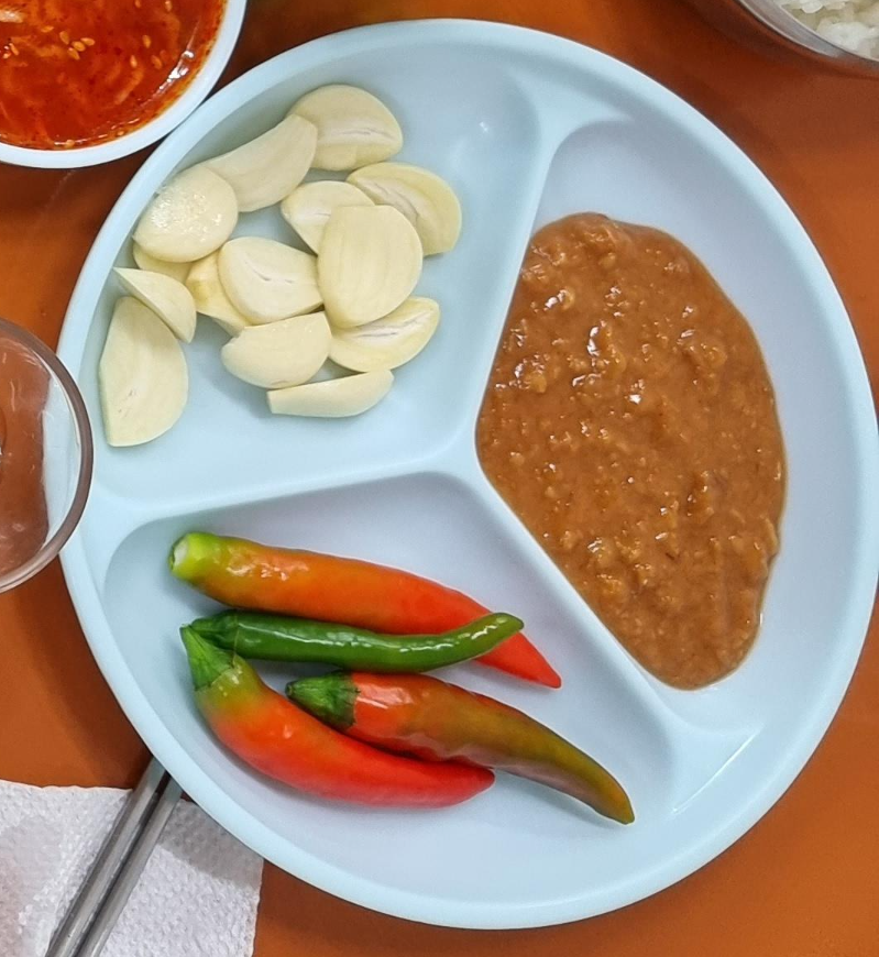 시판 쌈장과는 비교 불가! 깊고 구수한 맛이 일품.