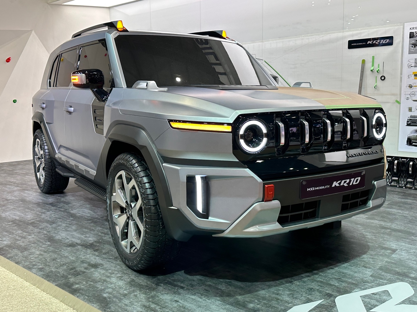 KG모빌리티 KR10 (쌍용차 코란도 후속)