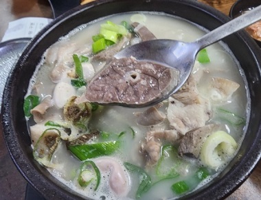 삼거리먼지막순대국-노포순대집