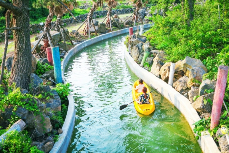 제주도 이색 캠핑장, 인생 카라반 소개