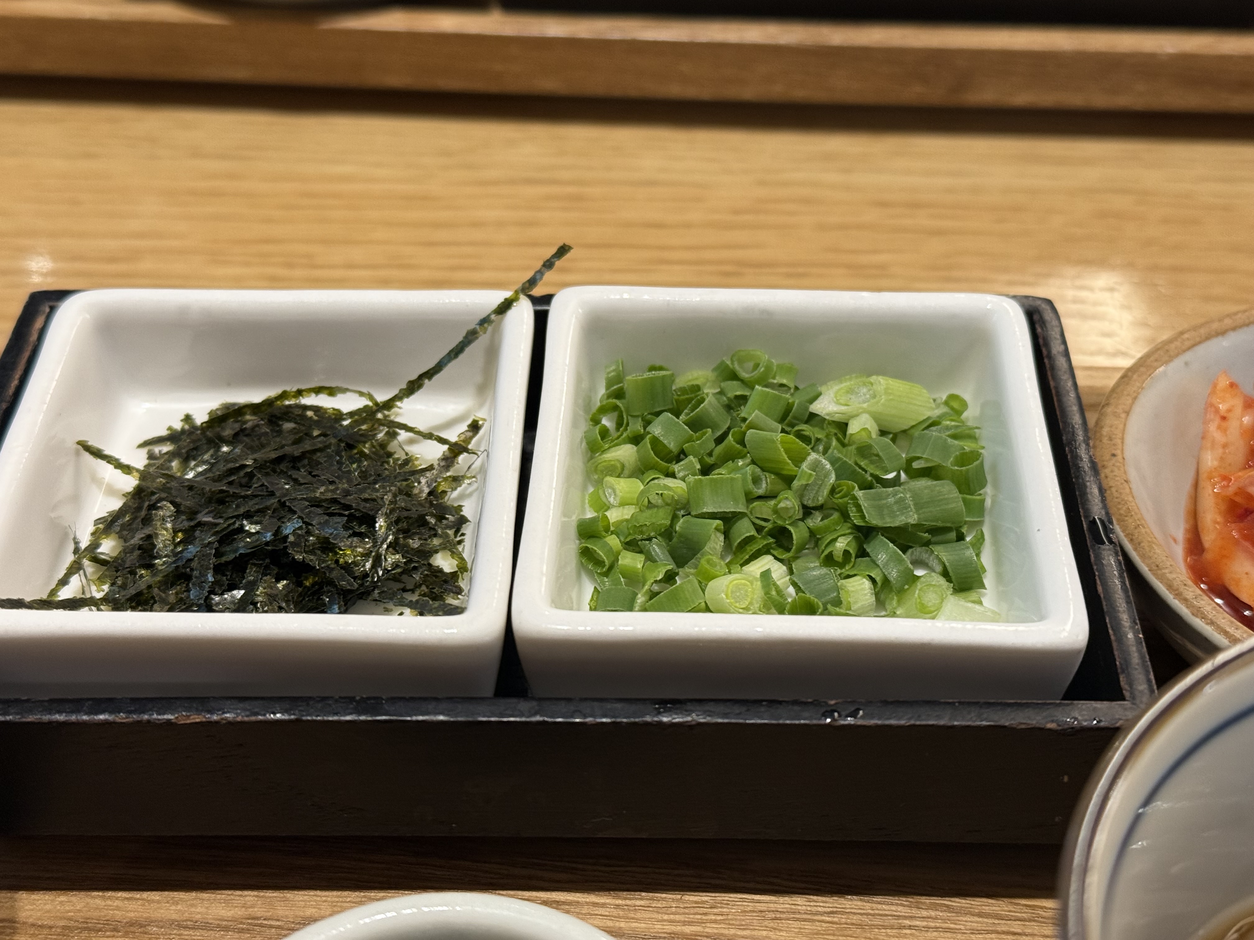 서울 교대역 맛집 양산도 교대점 히츠마부시 기본 찬