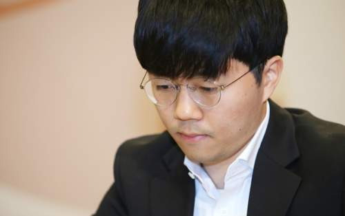 신민준 9단 프로필 총정리｜나이 27세&middot;고향 서울&middot;충암중 학력&middot;랭킹 3위&middot;LG배 2회 우승&middot;변상일 상대전적