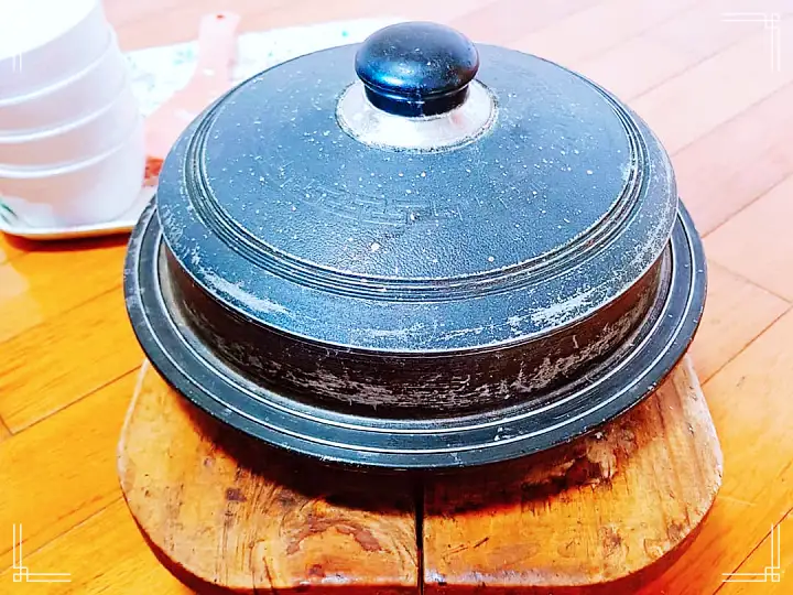 백반기행 김용림 편 간장게장 갈비찜 24첩 시골밥상 한옥마을 한정식 김포 맛집 소개