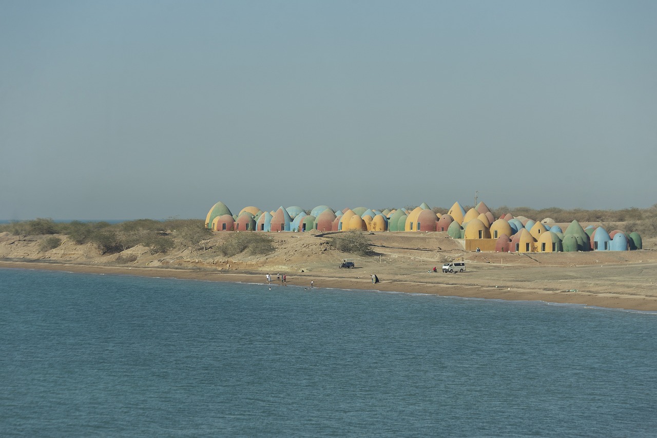 호르무즈 해협 세계적인 석유 수송 통로