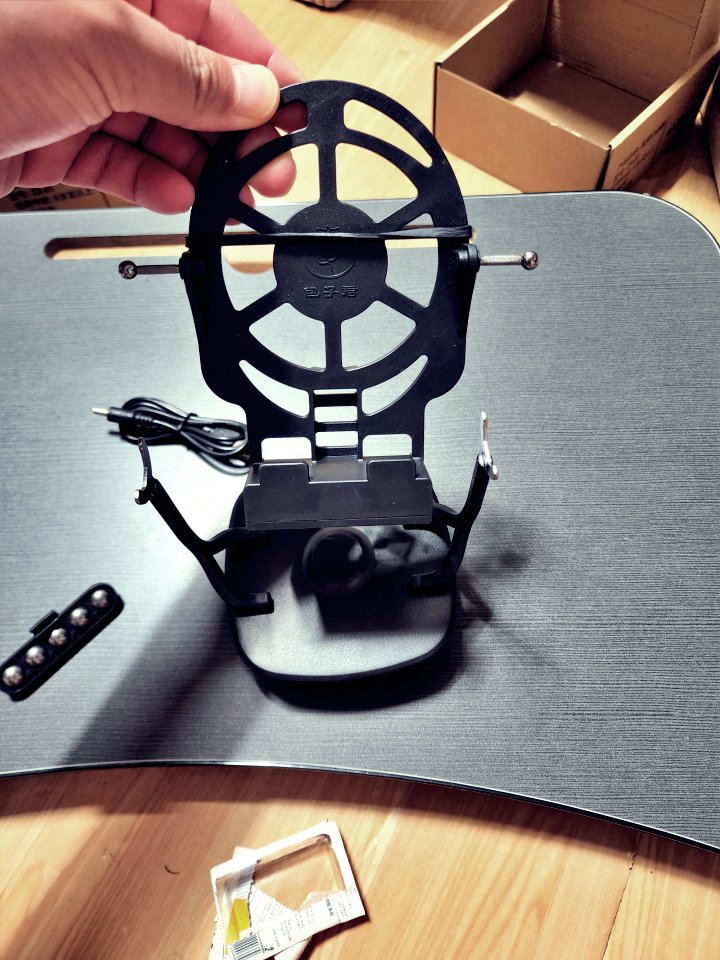 자동 만보기 조립 과정