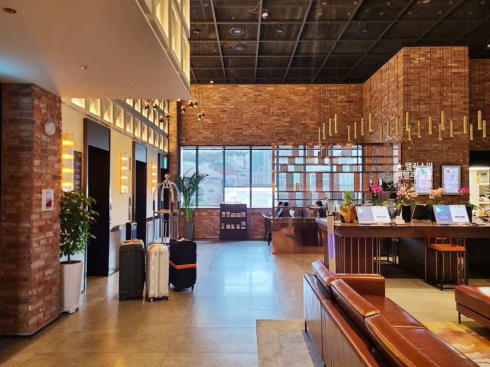 머큐어 앰배서더 서울 홍대, 무료업글 혜택, SMT라운지, 코인세탁실 등