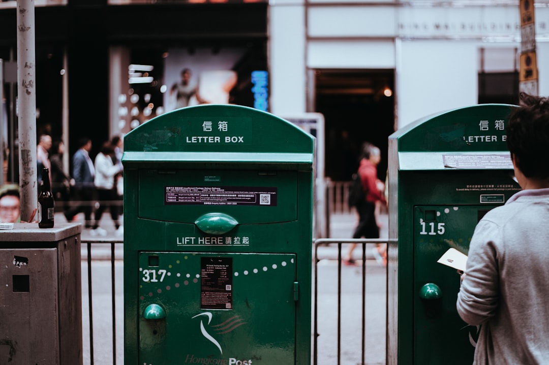 Mail