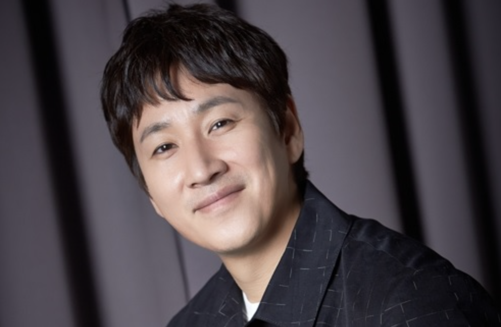이선균17