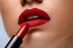 입술