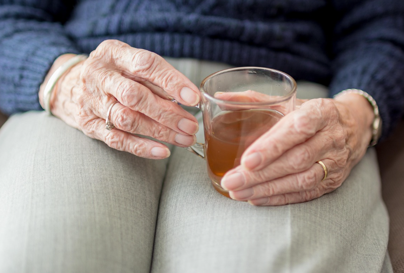 아침 루틴으로 하루를 건강하게 여는 법