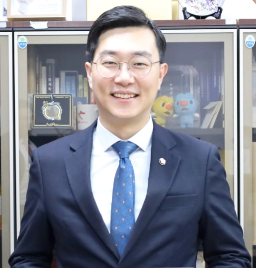 장경태 국회의원 프로필 나이 고향 학력 재산