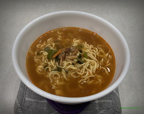 풀무원 짜글면 고깃집 된장찌개 라면 2023년 4월 조리 후