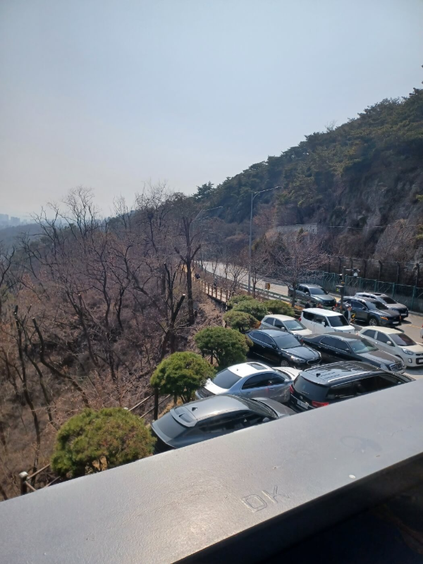 주차장 