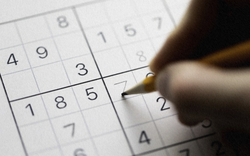 스도쿠하는 사람