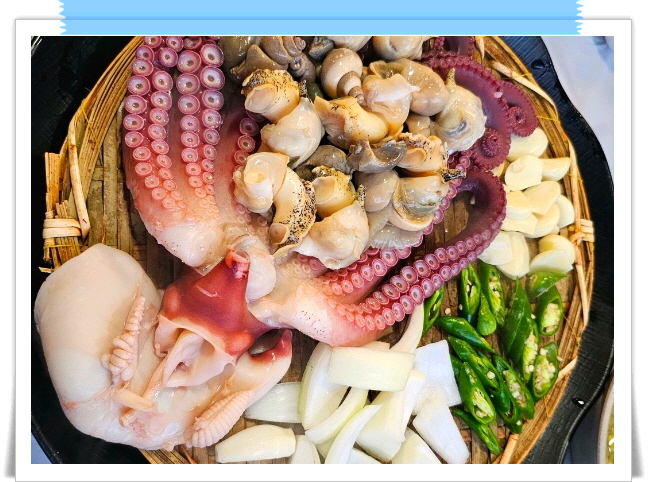 전현무계획2 삼척 문어숙회 골뱅이 수제비 메뉴