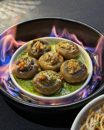 하남 미사역, 한식 주점 '리파인'