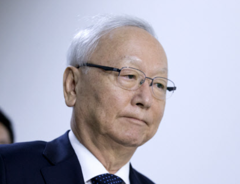 이병호 사면