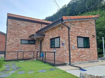 농막이나 체류형 쉼터의 바닥이 썩고 꿀렁일 때 정품 FF판넬 60T로 깔끔하게 해결로_25