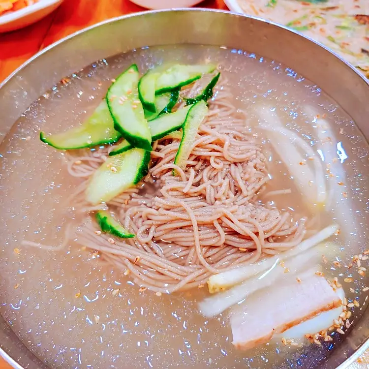 백반기행 163회 김민정 편 식객 만화 등장한 메밀향 가득 허영만 단골 메밀 막국수, 빈대떡, 녹두전, 메밀국수 파주 30년 노포 맛집 소개