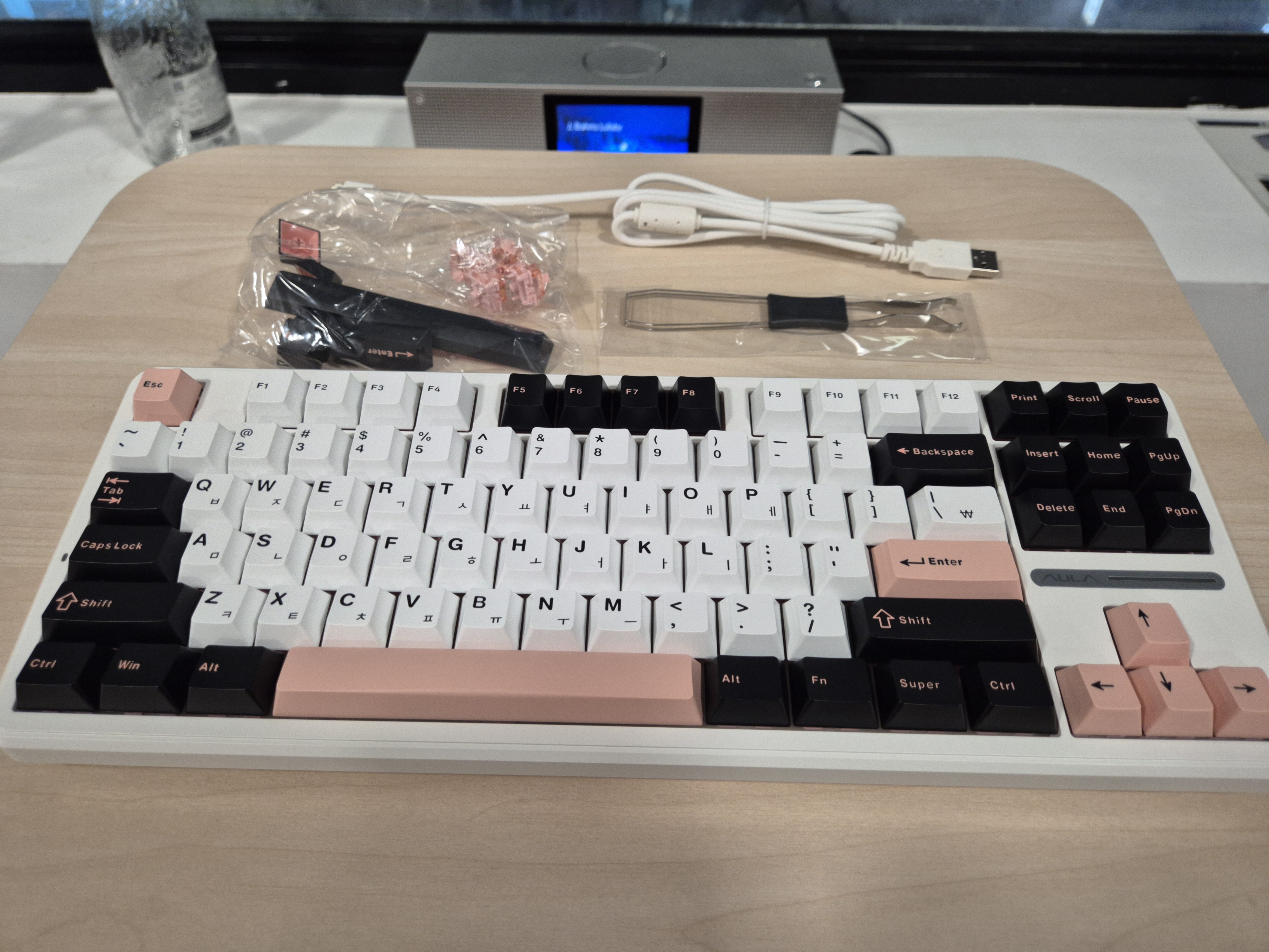 AULA F87 PRO 솜사탕축 구성