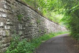 벽이 나오는 꿈