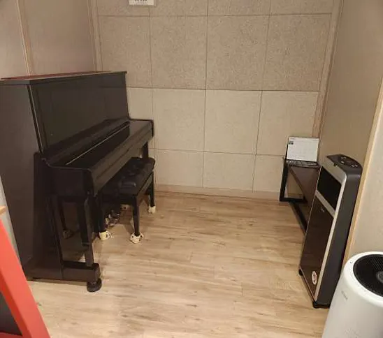 장피아노 스튜디오 연습실